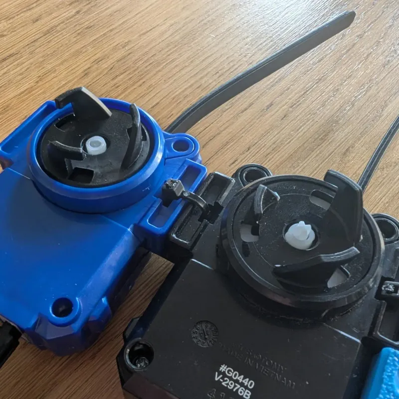 Close-up of Beyblade X Double Winder Launcher Link zip tie anchor point for stable synchronized launch